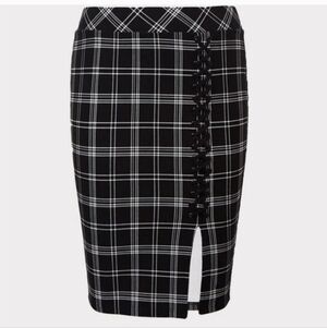 Nwt Torrid Sz 4 Black Plaid Ponte Pencil Skirt